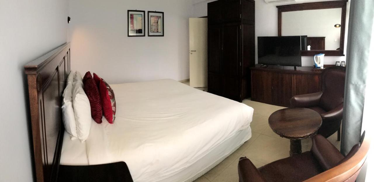 Crescent Lodge Λίβινγκστον Εξωτερικό φωτογραφία