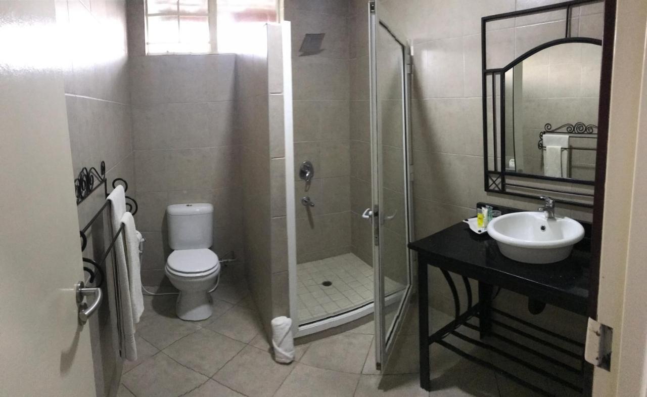 Crescent Lodge Λίβινγκστον Εξωτερικό φωτογραφία